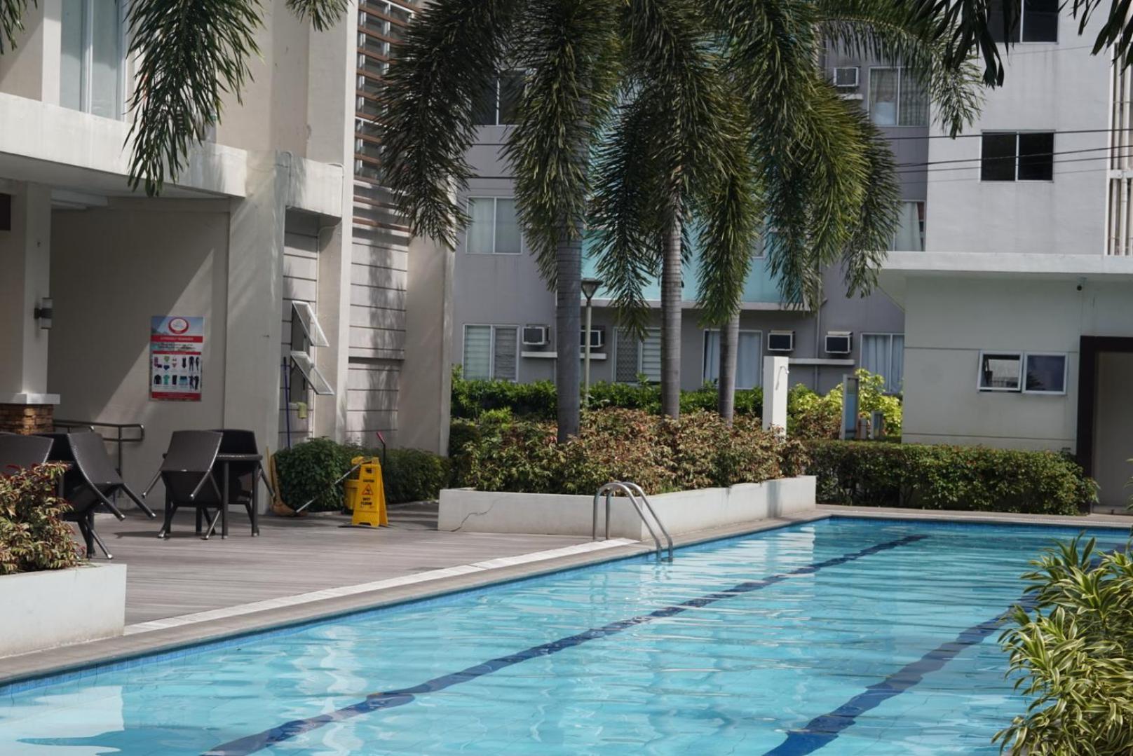 8 Spatial 2Br Condo With Coffee Station Davao City Esterno foto